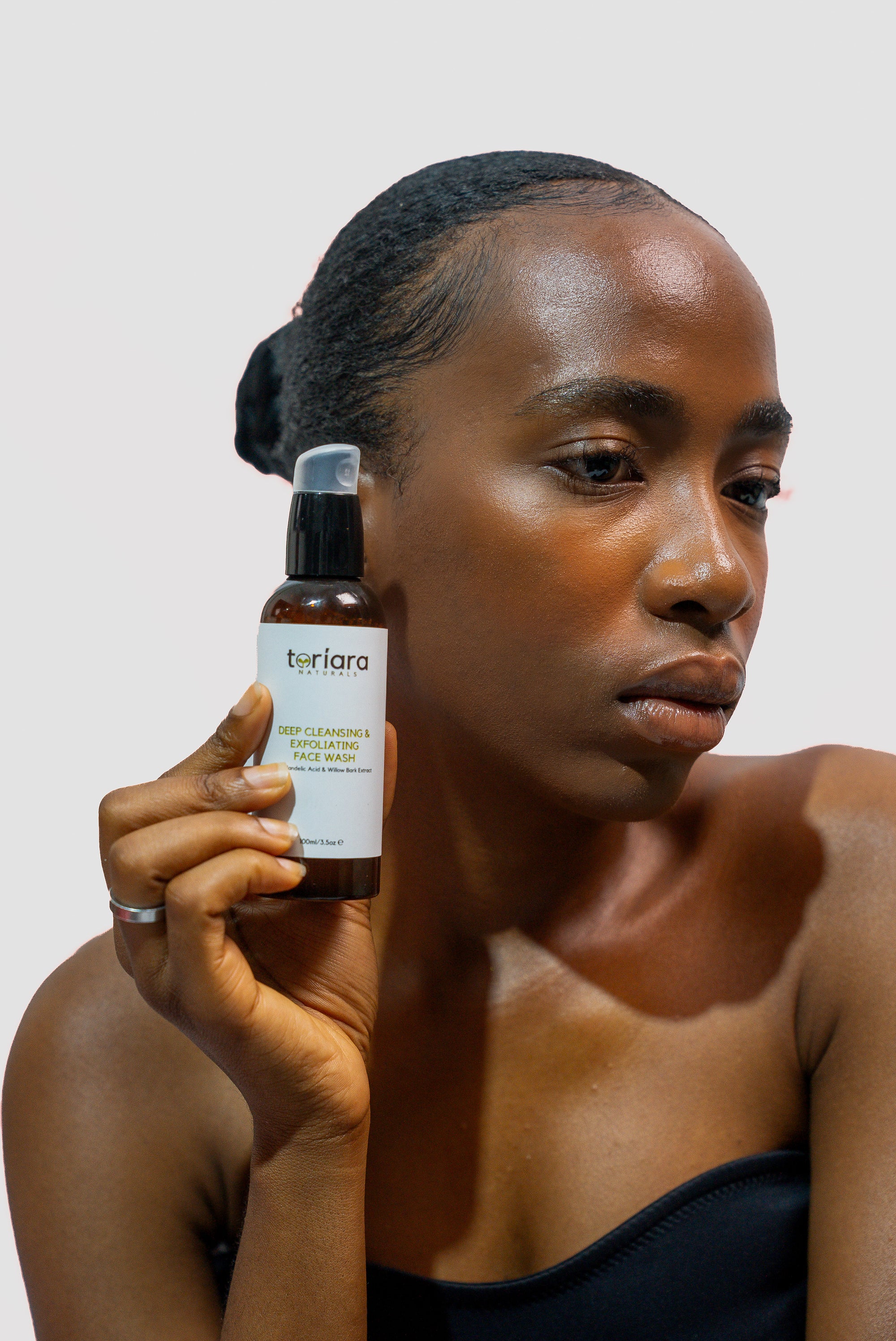 TORIARA VITAMIN C FACE WASH IMAGE1